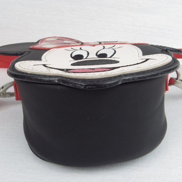 Minnie Mouse Child Purse With Adjustable Strap Minnie Face Zipper Closure - Picture 11 of 16